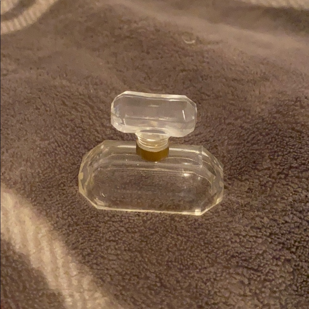 AirPod case - Picture 3 of 4